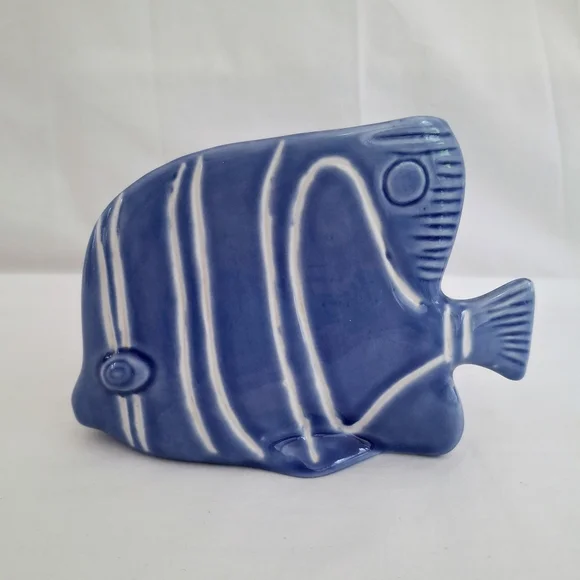 Vintage Blue & White Striped Ceramic Tropical Fish Figurine Boho Nautical Ocean - Picture 4 of 9